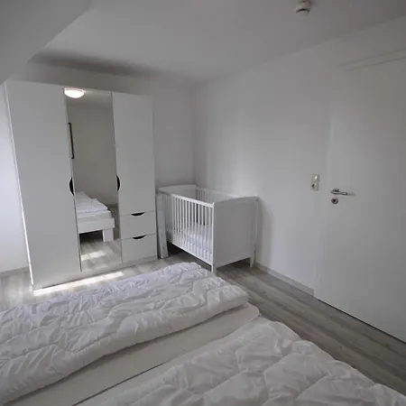 Holiday home Nr 05 - Muehlenblick Naehe Museumshafen